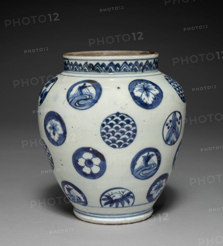 Rose Jar: Imari Ware, 19th century. Creator: Unknown.