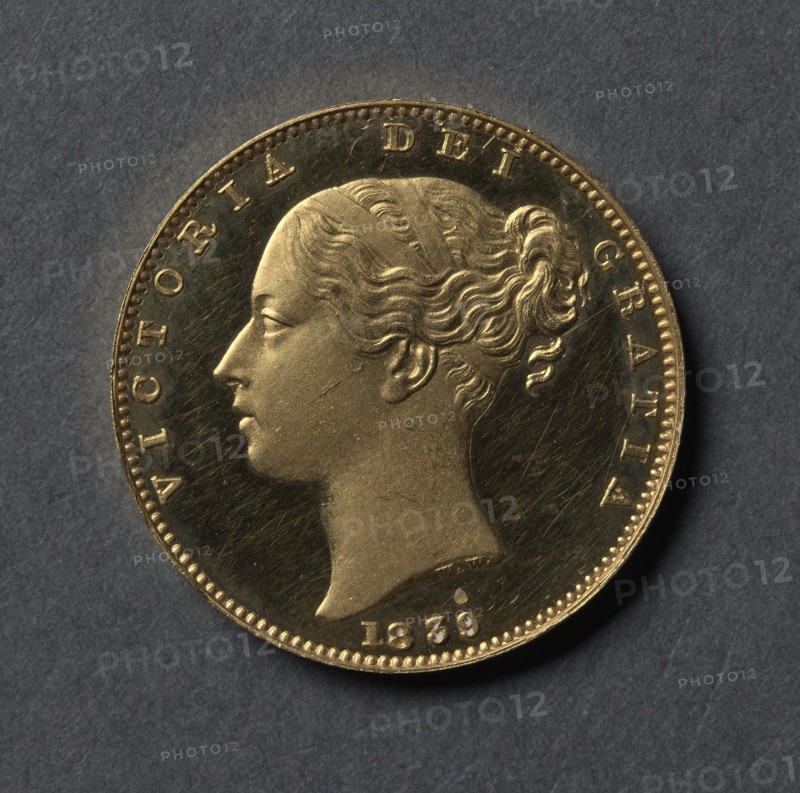 Sovereign , 1839. Creator: William Wyon (British).