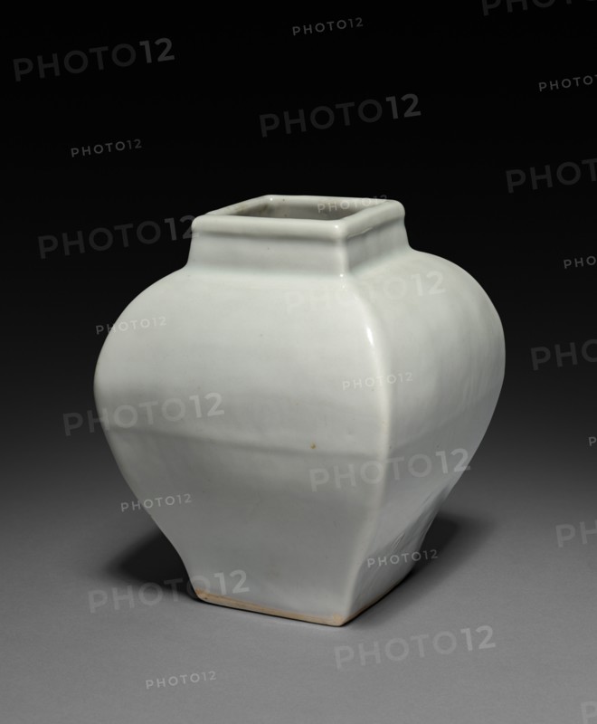 Square Jar, 1522-1566. Creator: Unknown.