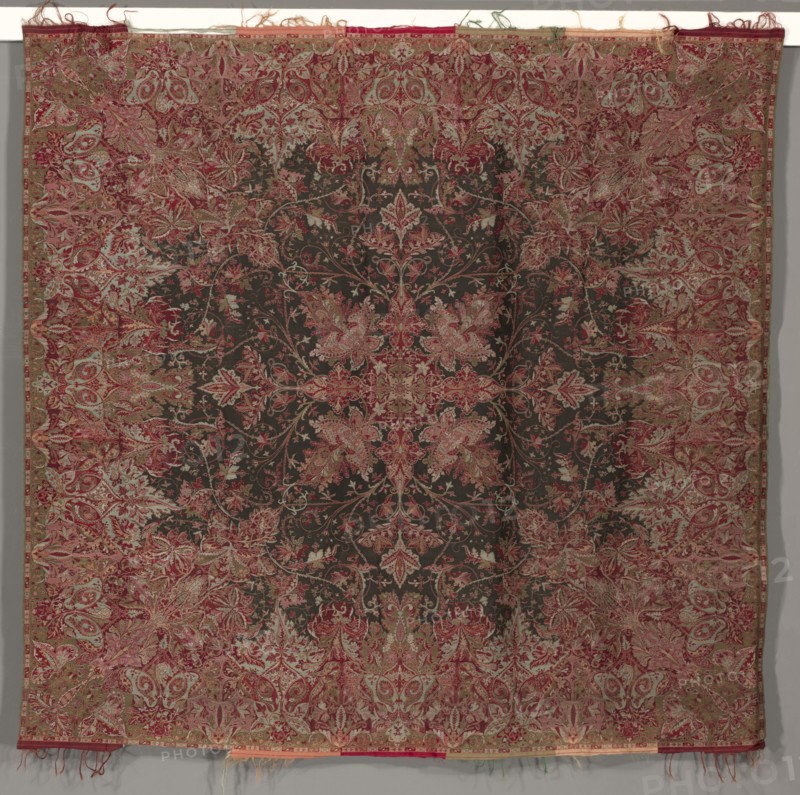Square Shawl with Quarter Shawl Layout, 1840s. Creator: Unknown.
