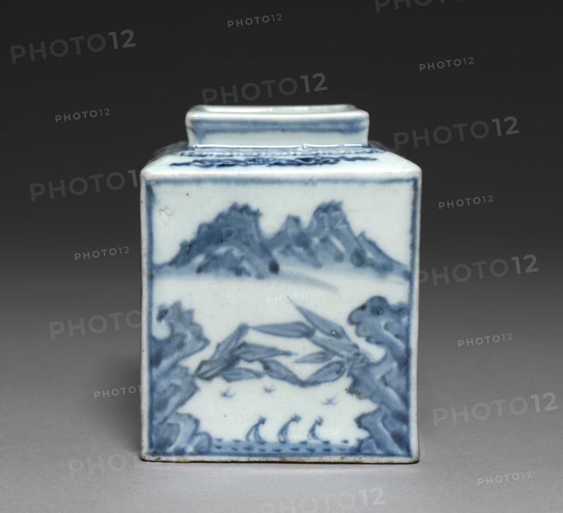 Square-shaped Bottle with the Scenery of the Han River, 1800s. Creator: Unknown.