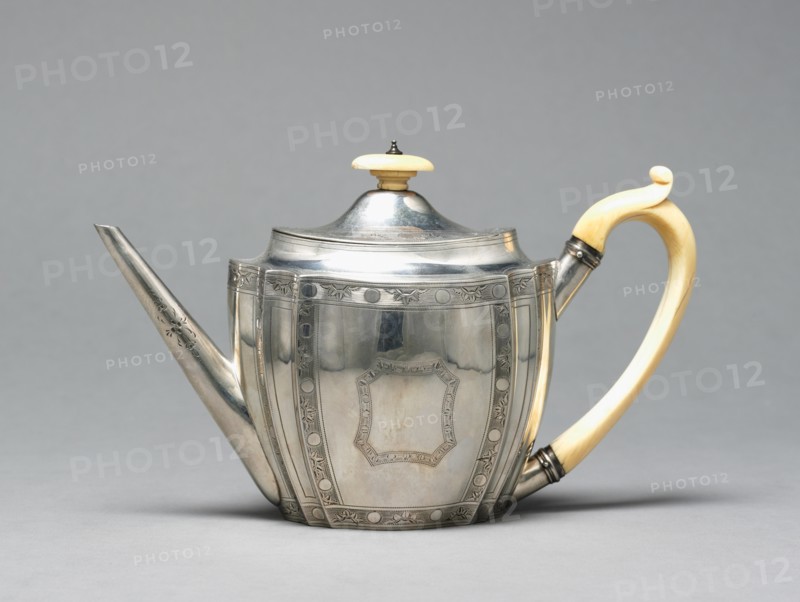 Teapot, 1795. Creator: George Smith (British), firm of ; Thomas Hayter (British), firm of.