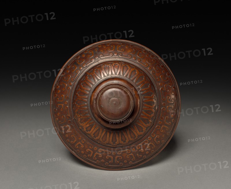 Tripod with Cover (lid), late 1700s. Creator: Unknown.