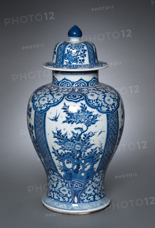 Vase with Cover, 1662- 1722. Creator: Unknown.