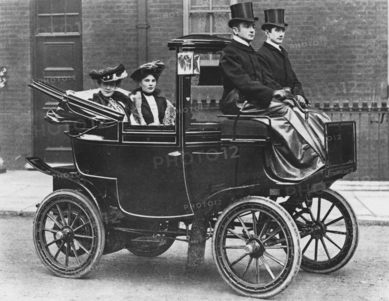 1902 City & Suburban electric victoria. Creator: Unknown.