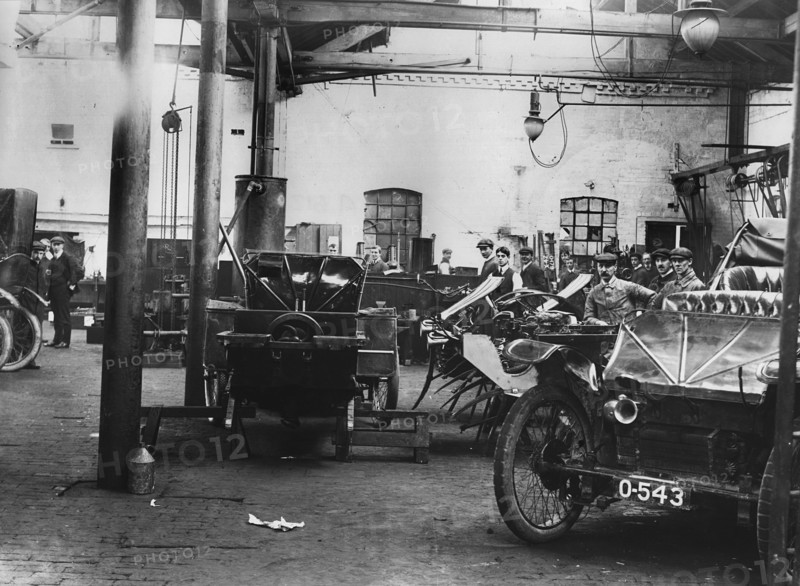 1905 Lanchester factory. Creator: Unknown.