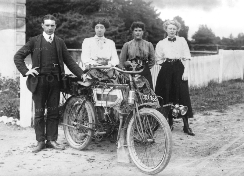 1911 Minerva 3.5 hp motorcycle. Creator: Unknown.