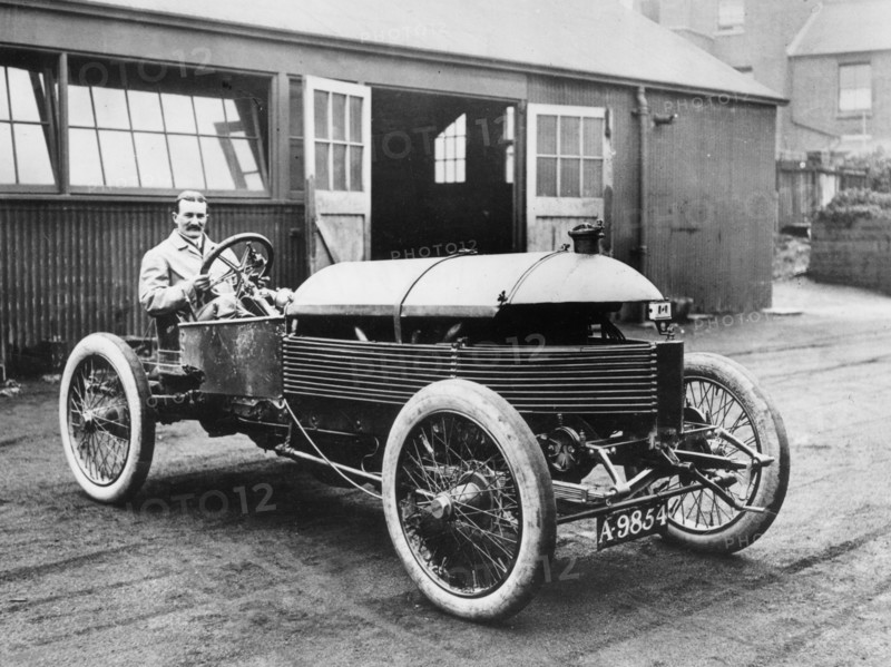 Napier L48 in 1905 with Newton. Creator: Unknown.