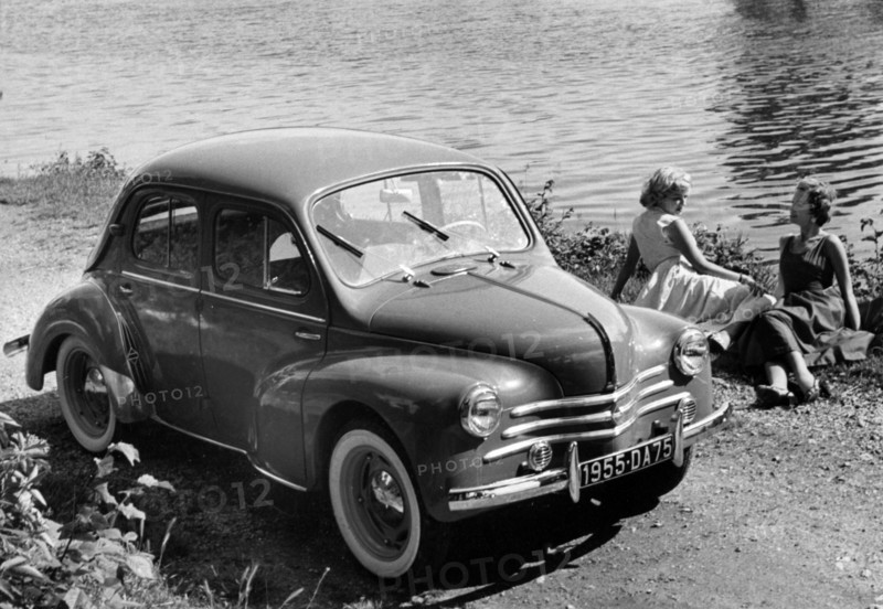 1955 Renault 4CV 750. Creator: Unknown.