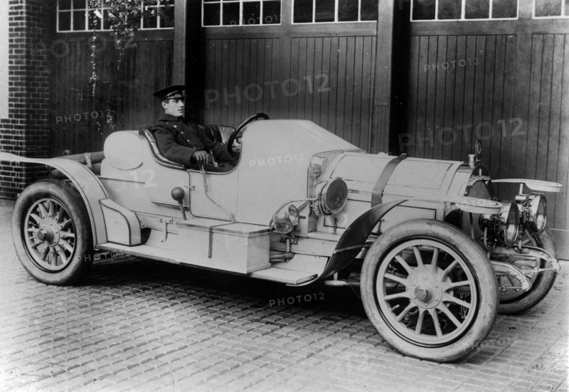 1910 Nagant - Hobson. Creator: Unknown.