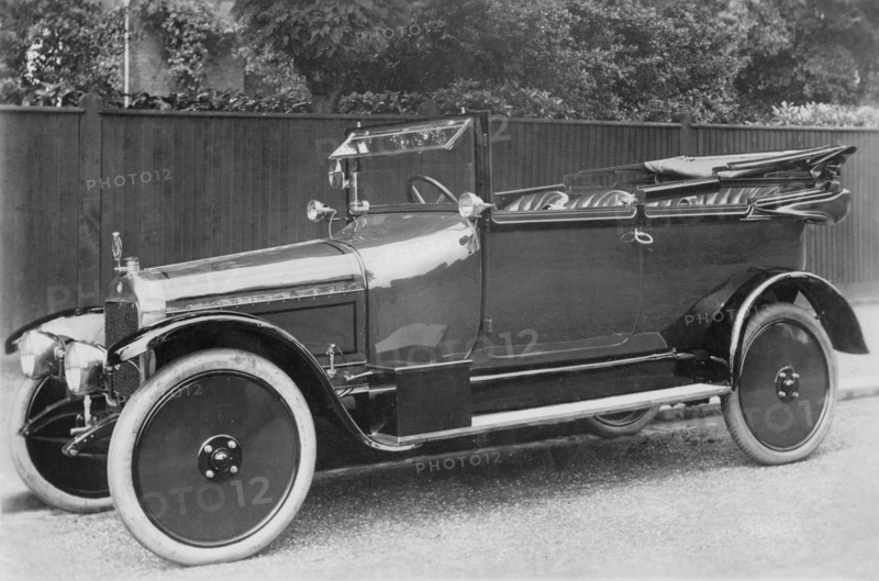 1920 Waverley 15hp. Creator: Unknown.