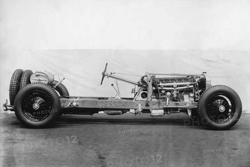 1931 Daimler Double Six chassis. Creator: Unknown.