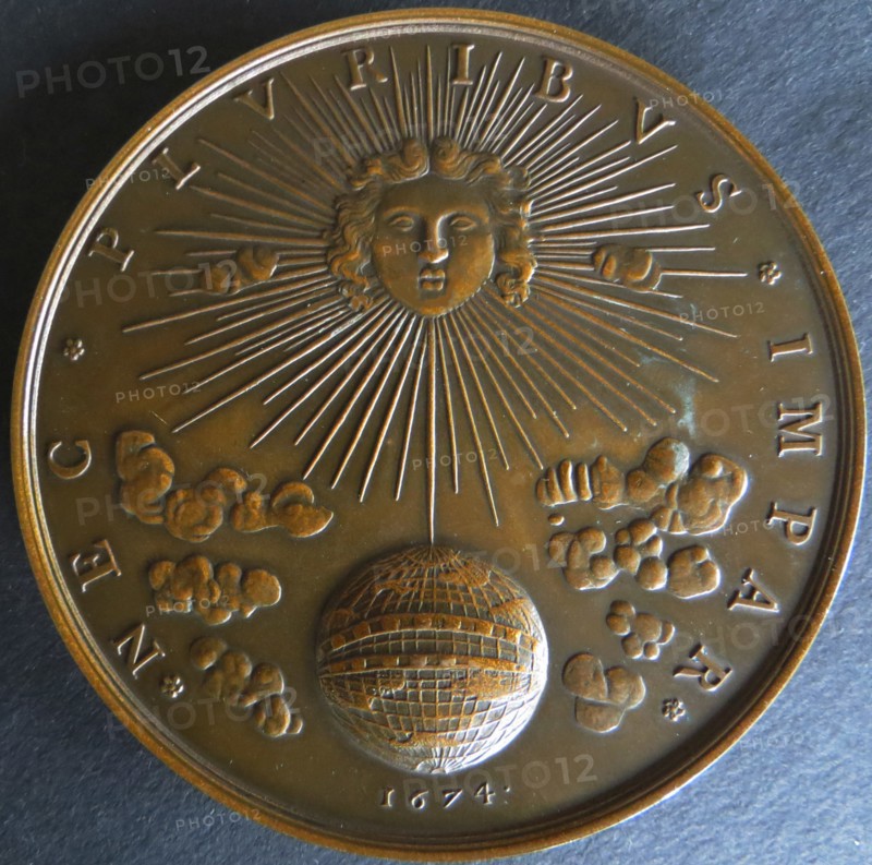 Medal Louis XIV "Nec pluribus impar", 1674. Creator: West European Applied Art.