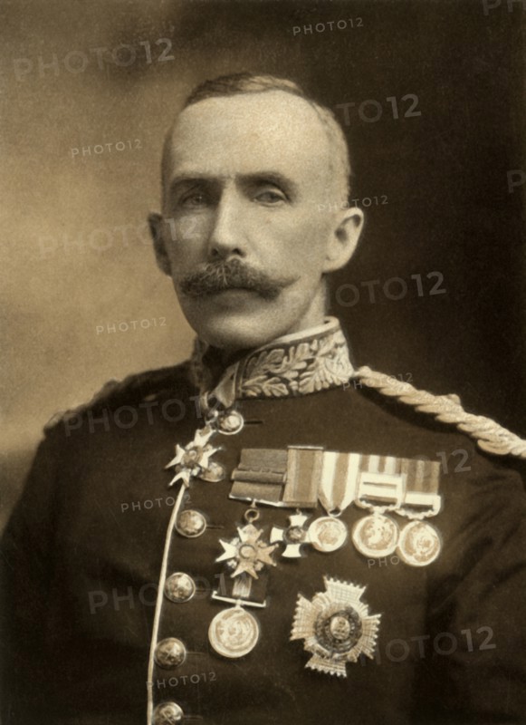 'Major-General Sir W. F. Gatacre, K. C. B.', 1900. Creator: Elliott & Fry.