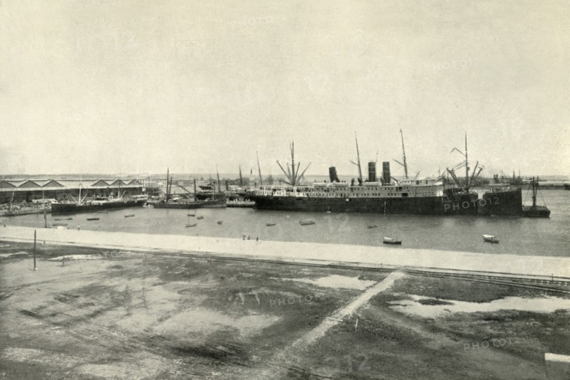 'Vera Cruz: Shipping in the New Harbour', 1919. Creator: Unknown.