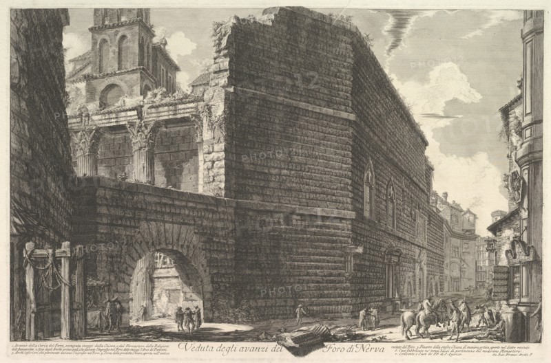Veduta degli avanzi del Foro di Nerva, l'arcade et la muraille