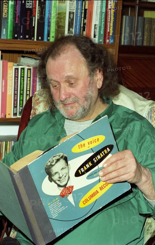 Stan Britt, at home in Streatham, London, 02.98.