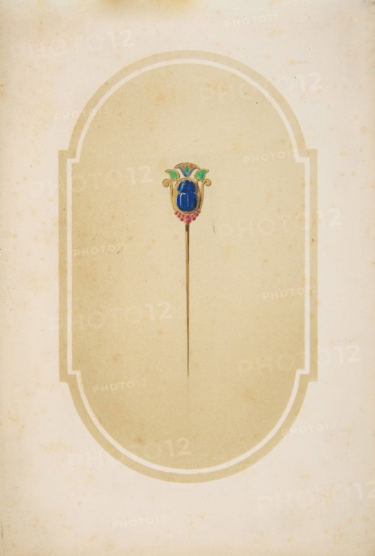Design for a pin with a blue scarab, 19th century.