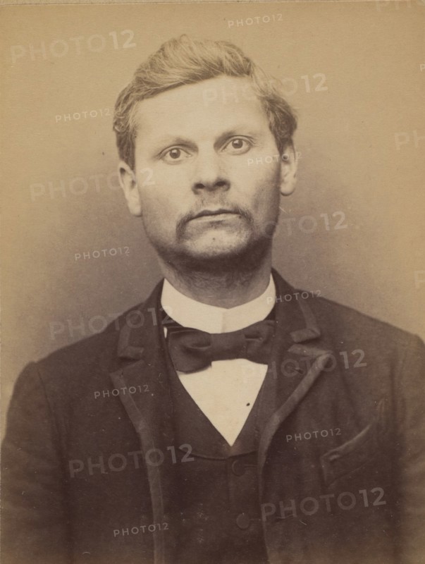 Pivat. Georges, Léopold. 34 ans, né à Vauxcié (Aisne). Tailleur d'habits. Anarchiste. 9/3/94., 1894.