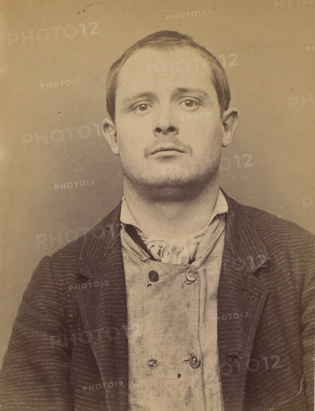 310. Olivier. Philippe, Octave. 25 ans, né le 29/6/68 à Paris XVIIle. Plombier. Anarchiste. 16/3/94., 1894.