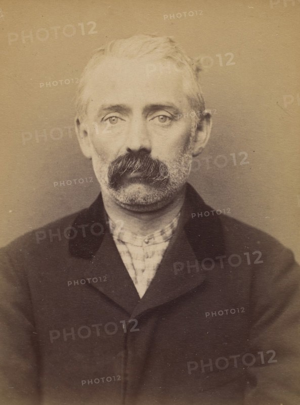 Dejernier (ou Degernier). Edouard. 45 ans, né à Gand (Belgique). Tailleur d'habits. Anarchiste. 8/3/94. , 1894.