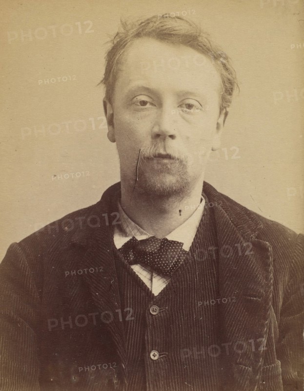 Hébert. Georges, Henri. 27 (ou 29) ans, né à Bayeux (Calvados). Menuisier. Anarchiste. 23/4/92. , 1892.