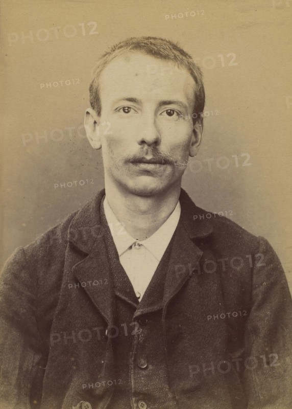 Cornu. Eugène. 25 ans, né à Paris XXe le 27/3/94. Cordonnier. Anarchiste. 2/7/94., 1894.