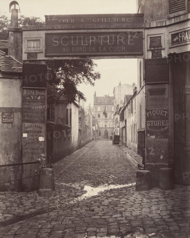 Cour Saint-Guillaume, ca. 1865.
