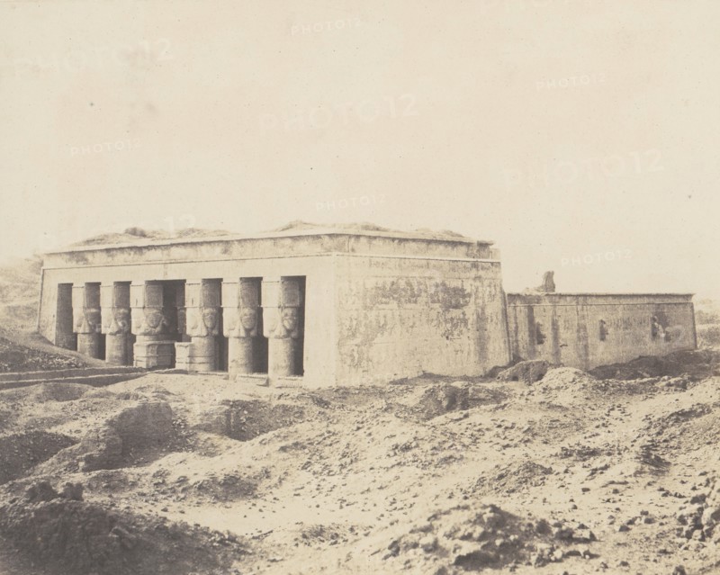 Dendérah (Tentyris), Temple d'Athôr - Vue Générale, 1851-52, printed 1853-54.