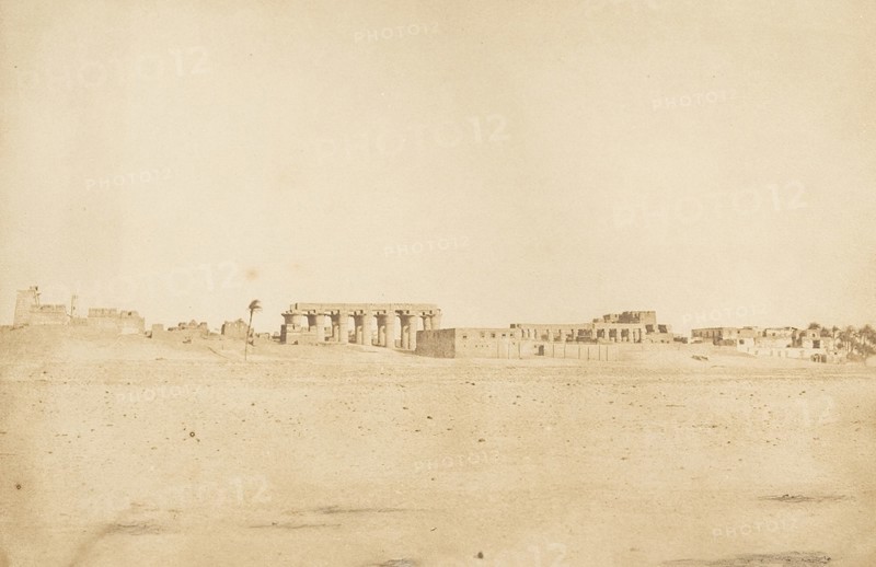 Vue générale des Ruines de Louxor, prise de l'Ouest (Thèbes), 1849-50.