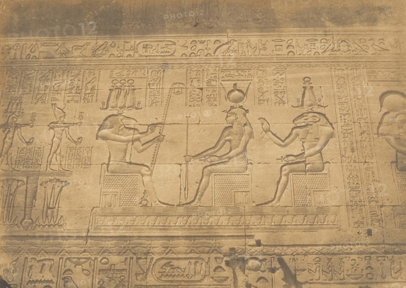 Bas-reliefs de la façade du Temple de Dendérah (Tentyris), 1849-50.
