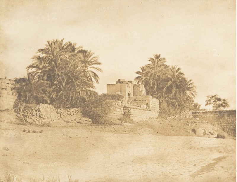 Ruines d'un Arc-de-triomphe Romain, à Philae, April 1850.