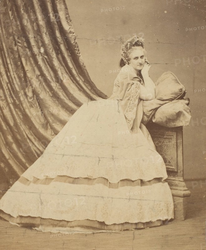 [Standing at the Prie-Dieu], 1861-64.