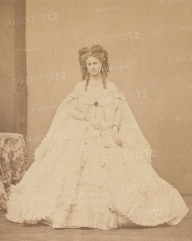 Le peignoir plissé, 1860s.