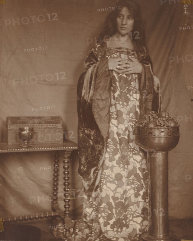 Portrait of Alice Dieudonne Chase, ca. 1906.