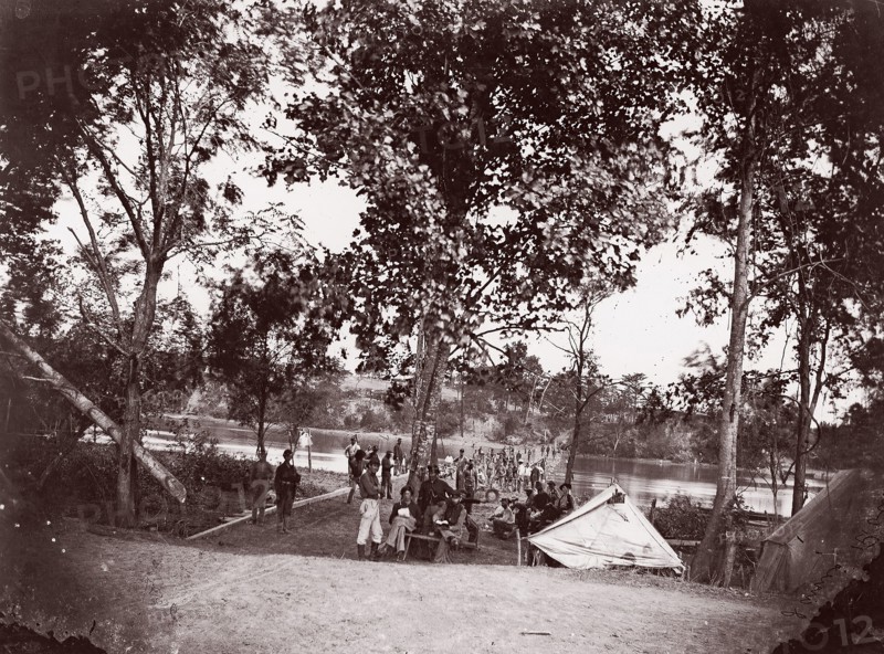 Fort Brady, James River, 1864. Formerly attributed to Mathew B. Brady.