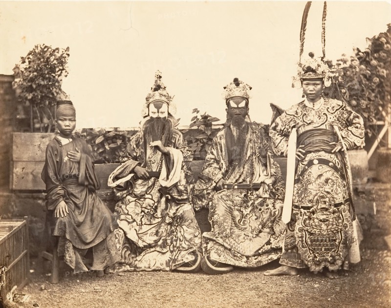 Costumes de Théâtre, Saïgon, Cochinchine, 1866.