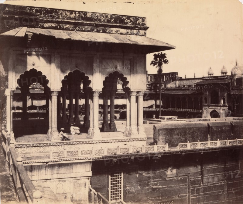 The Diwan-i Khas from the Mussaman Burj, Agra Palace, 1862-64.