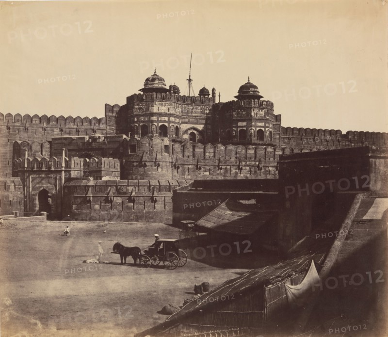 Fort Agra, The Delhi Gate, 1850s.