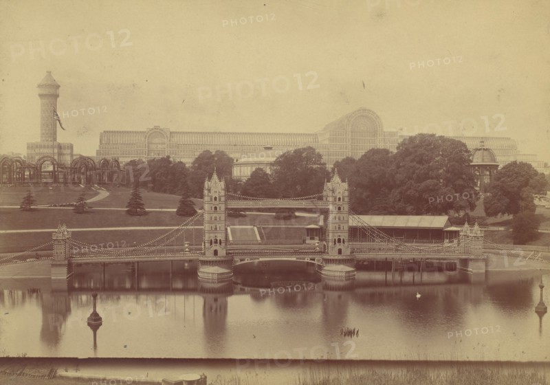 Progress of the Crystal Palace at Sydenham, 1854.