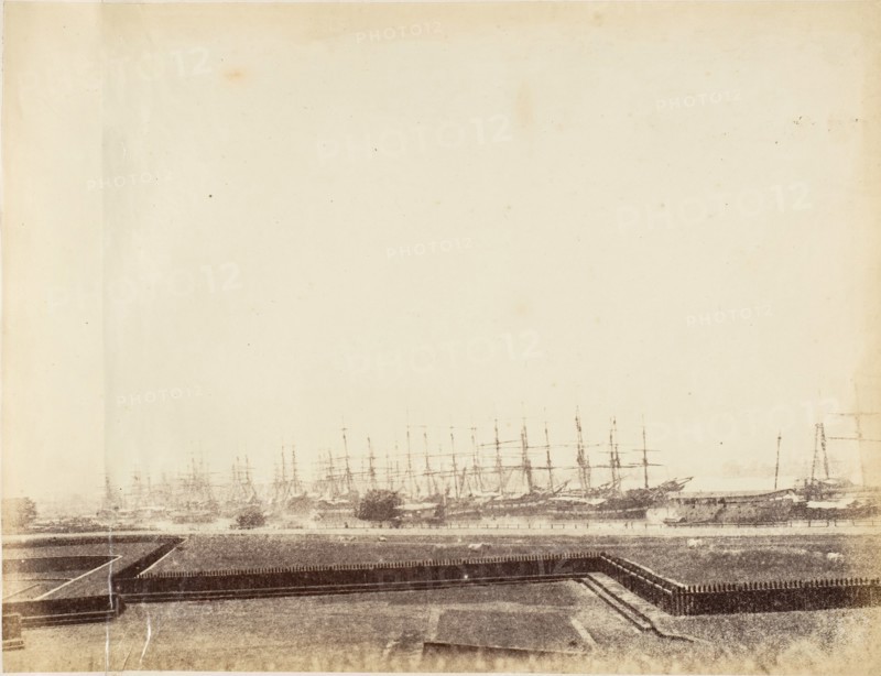 [Shipping in the Hooghly near Fort, Calcutta], 1850s.