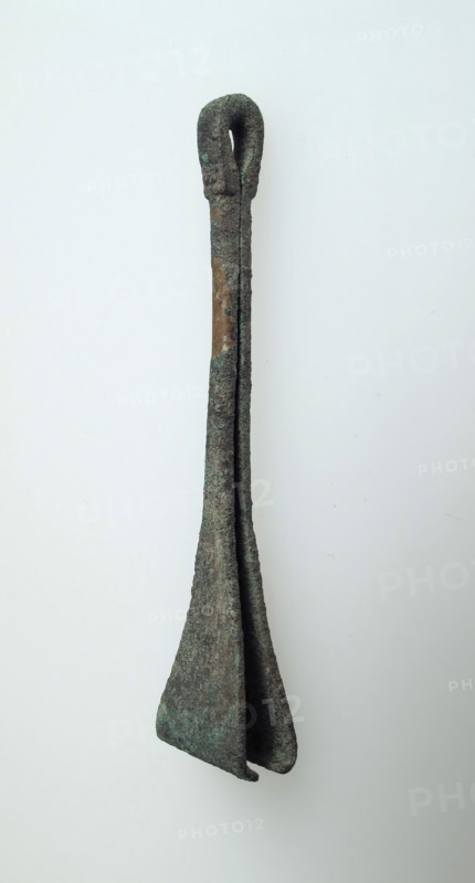 Tweezers, Frankish, 7th century.