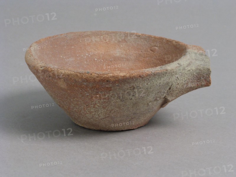 Bowl, Coptic, 4th-7th century.
