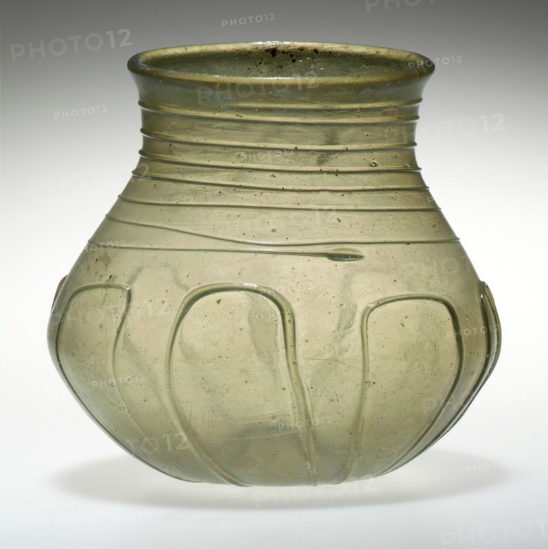 Globular Beaker with Trails, Anglo-Saxon, 5th-7th century.