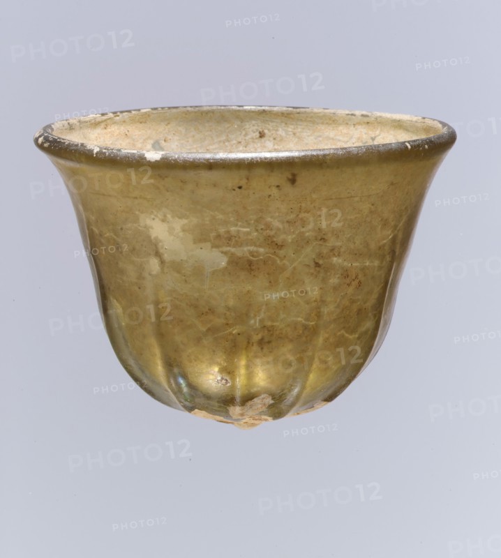 Glass Palm Cup, Frankish, 7th-8th century.
