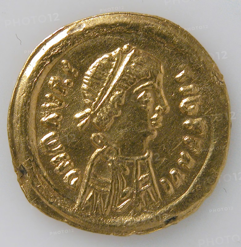 Tremissis of Mauricius Tiberius, Byzantine, ca. 582-602.