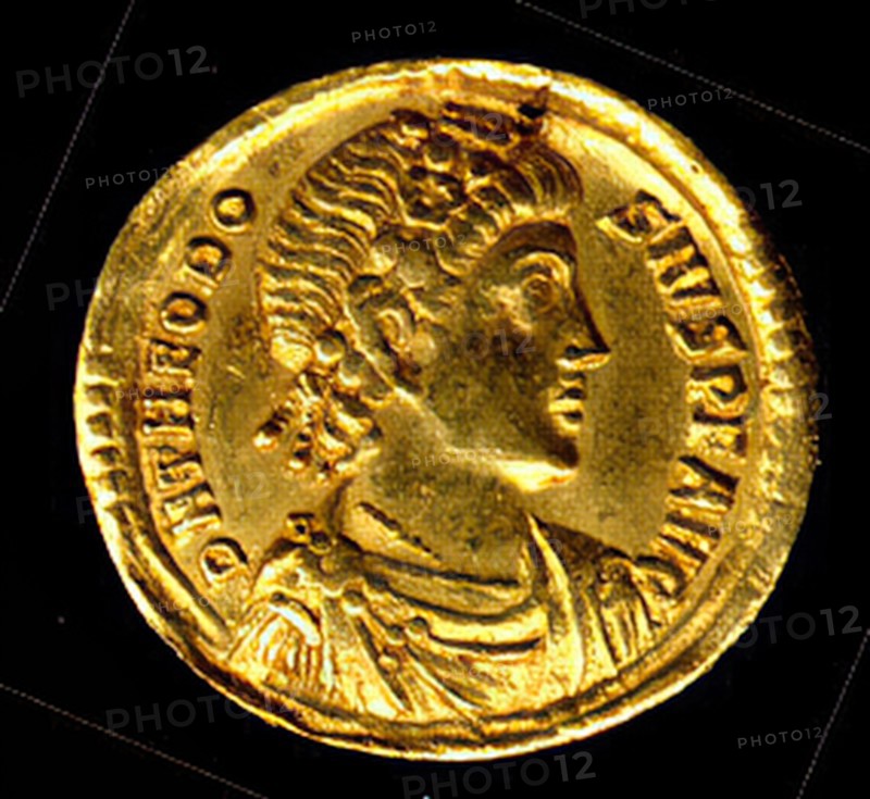Gold Solidus of Theodosius I (379-95), Byzantine, 379-395.