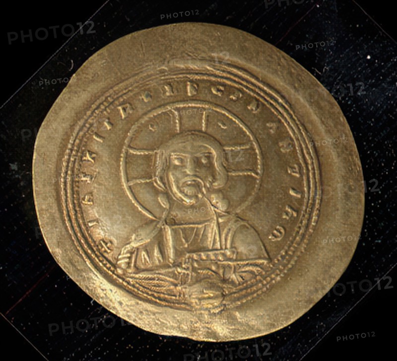 Histamenon of Constantine IX Monomachos (1042-55), Byzantine, 1042-55.
