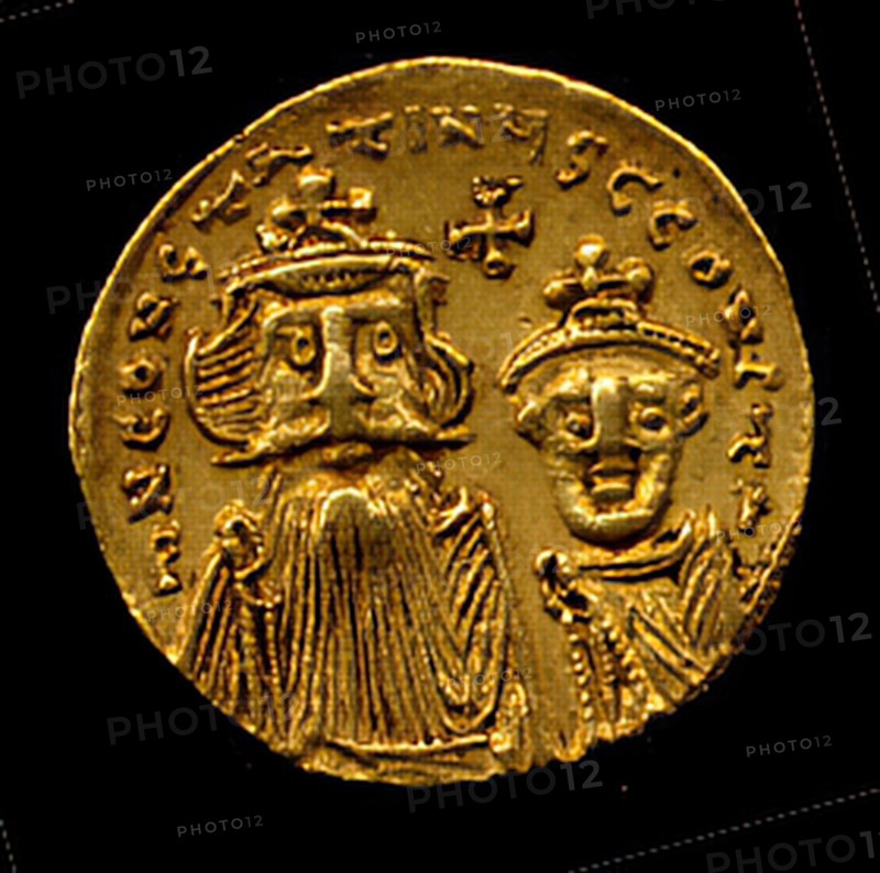 Gold Solidus of Constans II (641-68), Early Byzantine, 654-659.