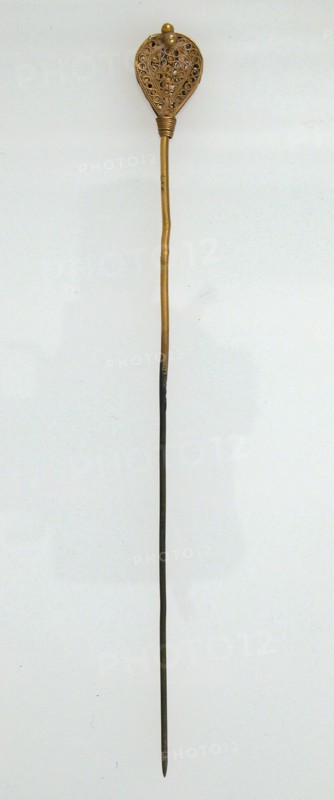 Hairpin, Frankish, 7th century.